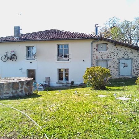 Vila Les Outres Chabrac Exteriér fotografie